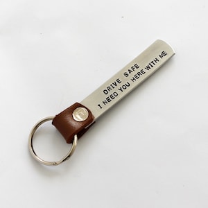 Personalized gift,personalized gifts for men,personalized keychain,personalized gifts for boyfriend,personalized gifts for friends,key chain