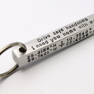 Four sided bar keychain. aluminum bar keychain. silver bar keychain. keychain bar for men.4 sided bar keychain,custom four sided key ring