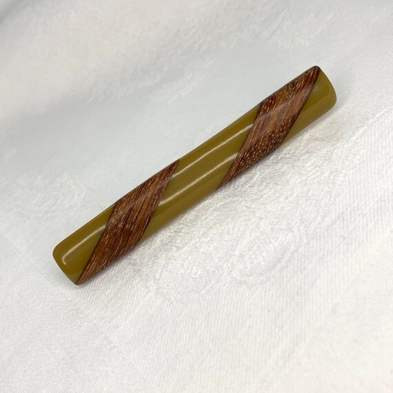 Vintage Bakelite Brooch Bar Pin Olive Bakelite Wo… - image 2