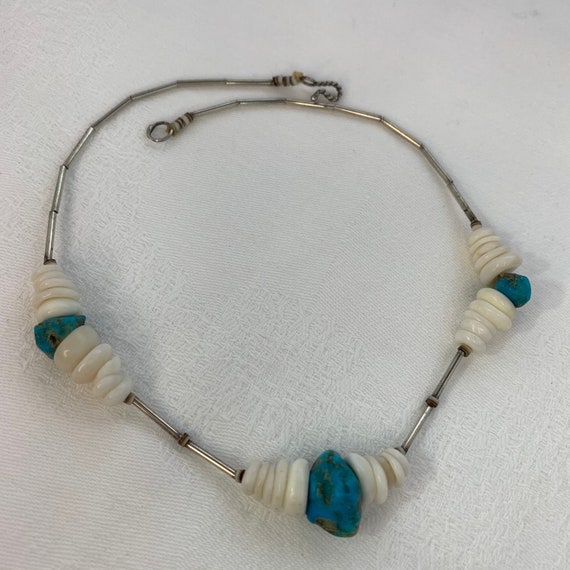 Vintage Necklace Puka Shells Turquoise Chips Tiny… - image 3
