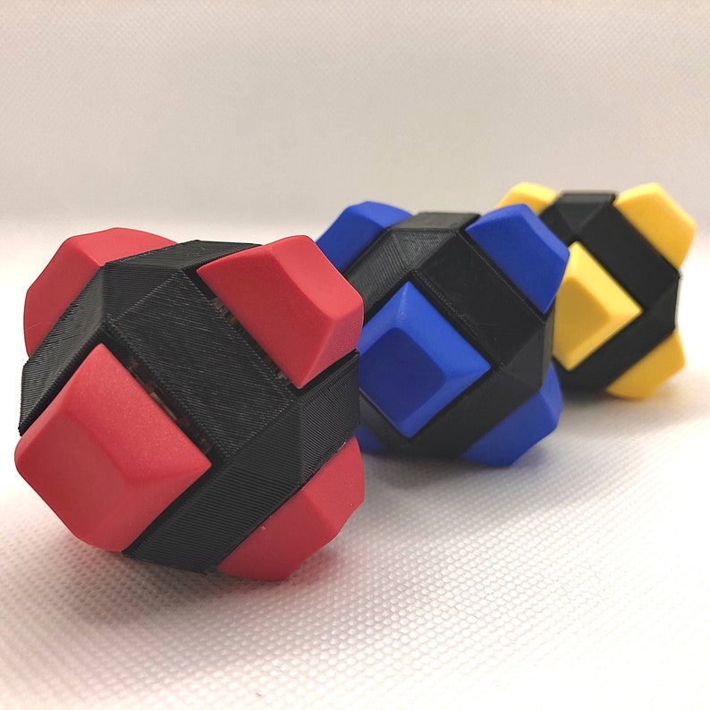 Mechanical Keyboard Switch Fidget Cube | Choose your own switches and keycaps! - Custom 3D Printed Frame, Cherry MX, Fully Customizable! 