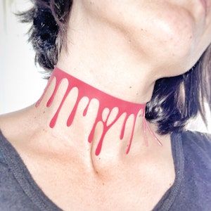 Bloody choker necklace - size MED