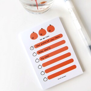 Notatnik Tangerine To Do List | 50 arkuszy Notatnik papierniczy, Notatniki papierowe, Notatnik papierniczy Tangerine, Funkcjonalne notatki
