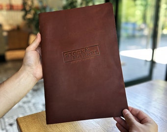 Couverture de menu en cuir A4 avec support central élastique Porte-menu avec gaufrage, dossier de menu de restaurant, porte-menu classeur, couverture de menu personnalisée