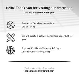 Puede incluir: Ilustraci&oacute;n gr&aacute;fica en blanco y negro de un s&iacute;mbolo de descuento, un l&aacute;piz y una regla, y un globo terr&aacute;queo con un alfiler. El texto dice: "&iexcl;Hola! Gracias por visitar nuestro taller. Nos complace ofrecerle: Descuentos para pedidos al por mayor (hasta - 35%) Crearemos un pedido &uacute;nico y personalizado solo para usted! Env&iacute;o expr&eacute;s mundial en 4-8 d&iacute;as (se requiere n&uacute;mero de tel&eacute;fono) Estaremos encantados de responder a todas sus preguntas: sapyan.goods@gmail.com"