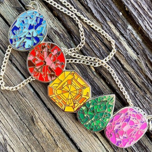 Gemstone enamel neckace