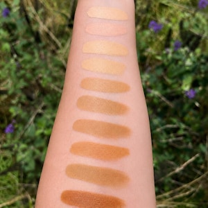 Crème minerale make-up foundation, make-up voor een natuurlijke schoonheidsbehandeling