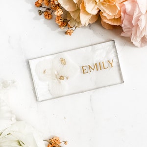 Acryl Namensschild getrocknete Hortensien, Blattgold, gepresst, Hochzeit, Sitzordnung,  Namenskärtchen, Hochzeitsdeko, Trockenblumen