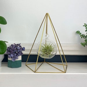 Standing Geometric Air Plant/Tea Light Holder