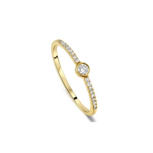 Dainty Diamond Solitaire Ring