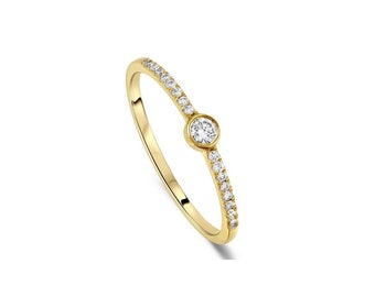 Dainty Diamond Solitaire Ring