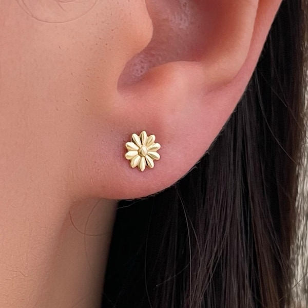 14k Gold Sunflower Earrings, Gold Flower Studs