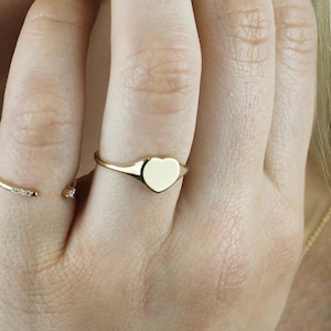 14K Gold Heart Signet Ring