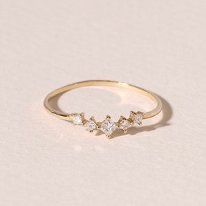 Princess Cut Diamond Curved Ring, Nesting Wedding Band