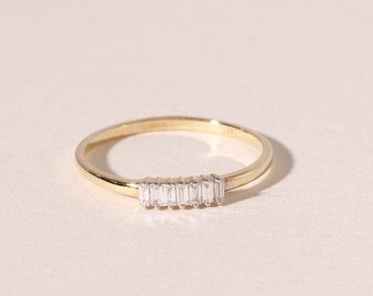 14k Gold Diamond Baguette Ring