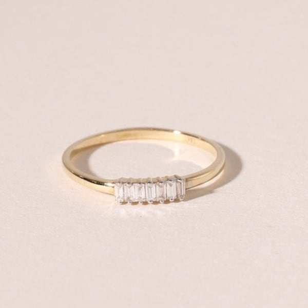 14k Gold Diamond Baguette Ring