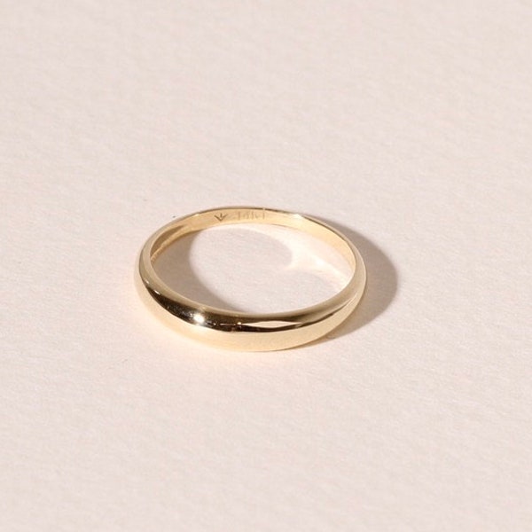 14k Gold Dome Ring, Dainty Dome Ring, Curved Ring, Pinky Ring, Dome Stacking Ring, 14K Gold Wedding Band, Crescent Dome Ring, Minimalist