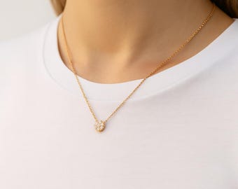14k Gold Diamond Cluster Pendant Necklace - 0.15ctw