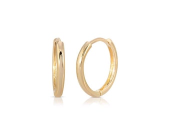 14k Gold Round Huggie Hoop Earrings