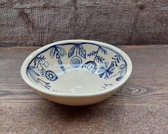 Small handmade pottery creamy white clay salad bowl hand painted wild meadow flowers. Breakfast, noodle, soup, snack bowl.