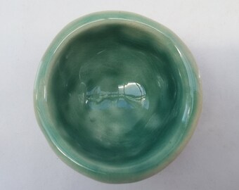 手作り陶器製エッグカップ：青い花柄陶器製エッグホルダー - Etsy 日本