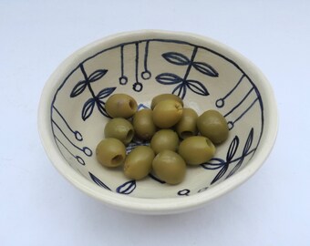 Handmade Ceramic Bowl: Rustic Pottery with Hand-Painted Flowers