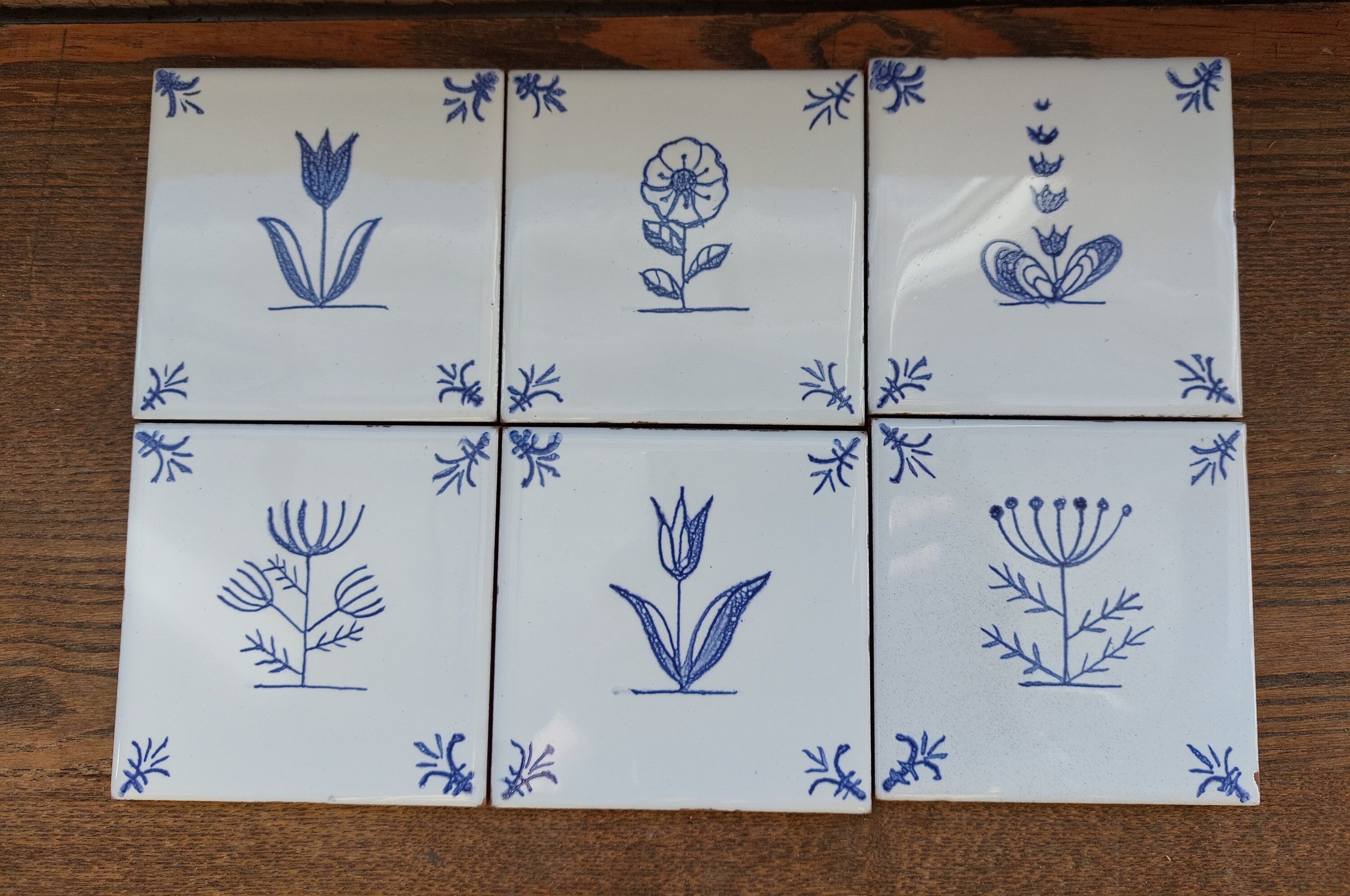 Hand painted Delft style blue ceramic tiles 4x4 inches with wild flower design Dutch blue. Backsplash tile Kitchen, bathroom decor, wall art