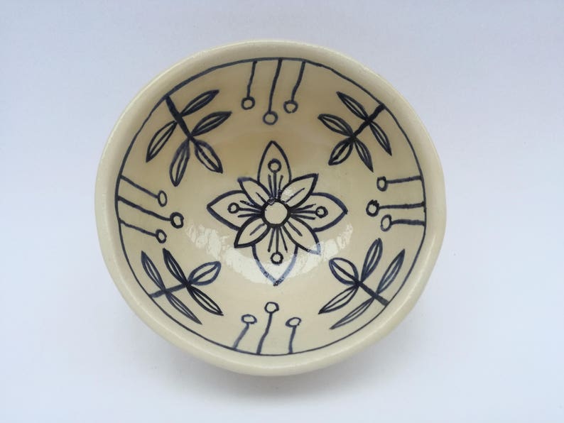 Handmade pottery Rustic style bowl Healthy living Vegan Snacks Olives Sauce Pickles Dip Cereal Porridge Breakfast serving dish 5 inches