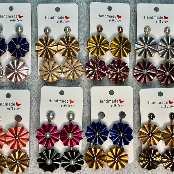 LONG FLOWER EARRINGS created by hand thanks to the recycling of aluminum coffee capsules, light and versatile with vivid colors