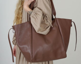 Leather tote bag with zipper and shoulder bag minimalistic convertible design, large leather tote bag from soft leather, genuine leather bag