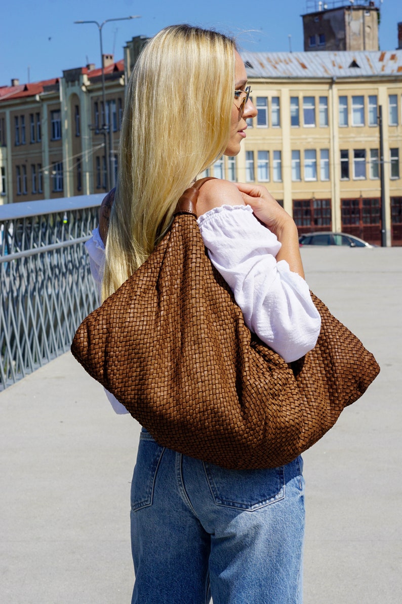 Slouchy bag for women, black slouchy bag, large leather bags for women, large slouch bag, large leather bag, large leather hobo bag image 3