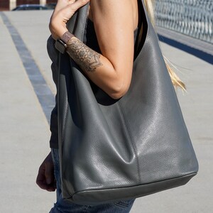 Leather hobo bag women, slouchy hobo bag, large leather bag, shoulder bags for women, soft leather handbag, hobo leather bag, shoulder bag Gray