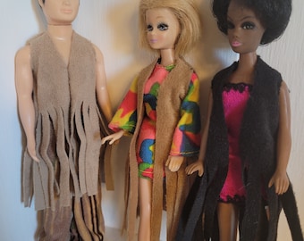 Dawn/Pippa or Gary doll long beige/brown/black suede hippie fringed vest