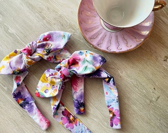 Tea Time Floral Bowband (Color placement/pattern will vary)