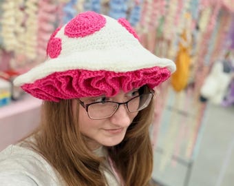 Crochet Mushroom Bucket Hat - Handmade hat for festivals, fairs, cosplay, toadstool, medieval, pink and white with Custom Colors Available