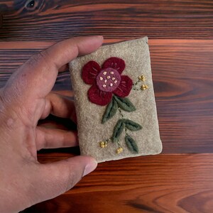 Folk Flower Mini Pouch