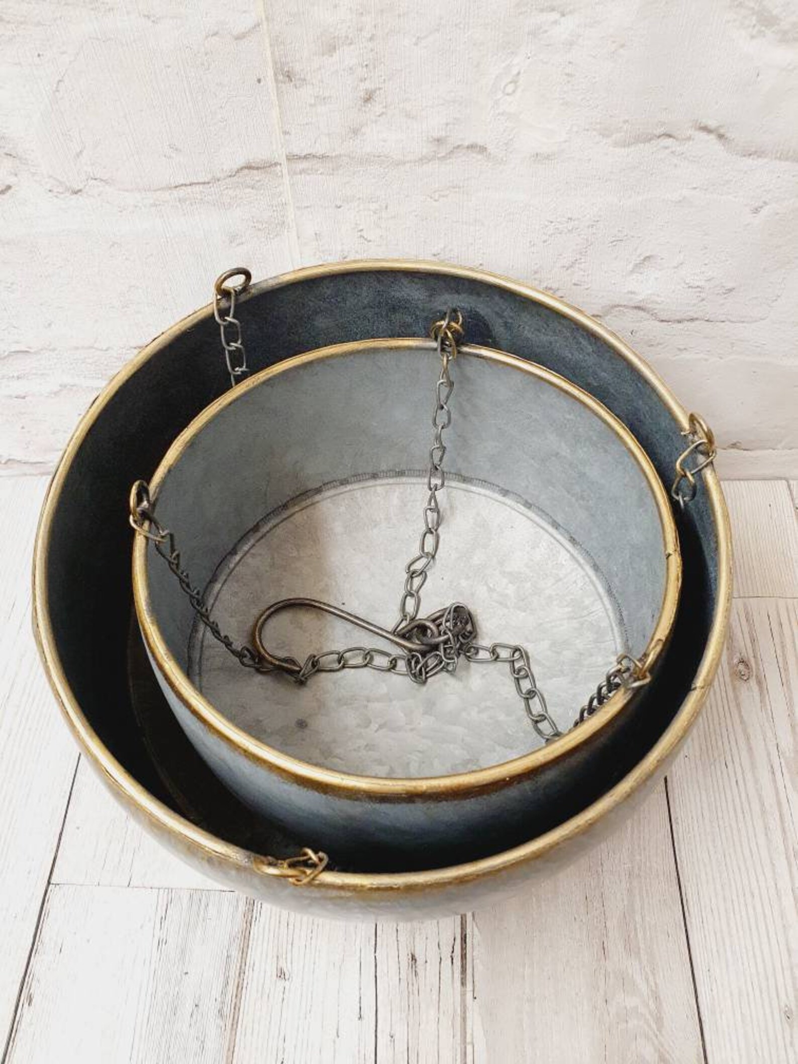 Zwei gestufte hängende Pflanzer Metall Korb Pflanze Blume Topf | Etsy