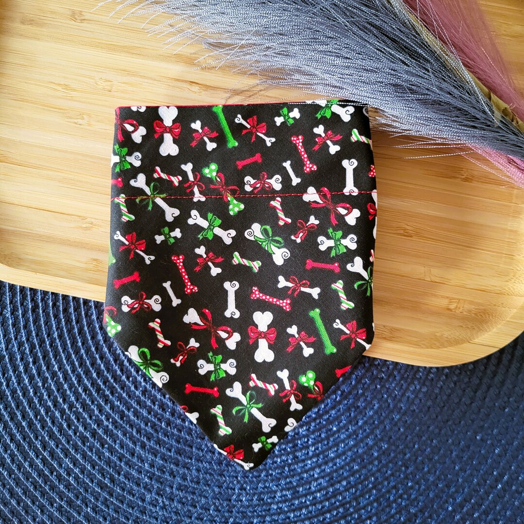 Christmas Dog Bandana Holiday Bandana for Pets Over the Collar Bandana