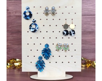 Display for earrings. Earring organizer . Displays stands for earring . Great way to showcase at craft fairs