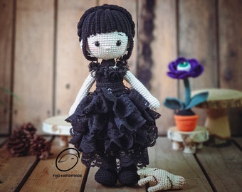 Wednesday Addams at Rave'N crochet amigurumi, crochet wednesday addams & thing, horror gothic doll, handmade doll, amigurumi wednesday doll