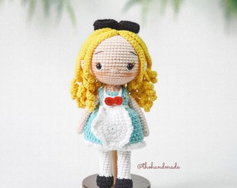 Alice in Wonderland  crochet amigurumi doll, amigurumi princess, amigurumi fairy, crochet doll, stuffed doll, baby shower gift, gift for kid