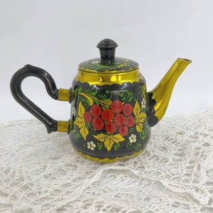 Vintage Electric Tea Kettle, USSR Tea Pot, Electric Teapot, Soviet Pitcher,  Rustic Kitchen, Water Kettle, 1977 Tea Kettle, Country Decor 