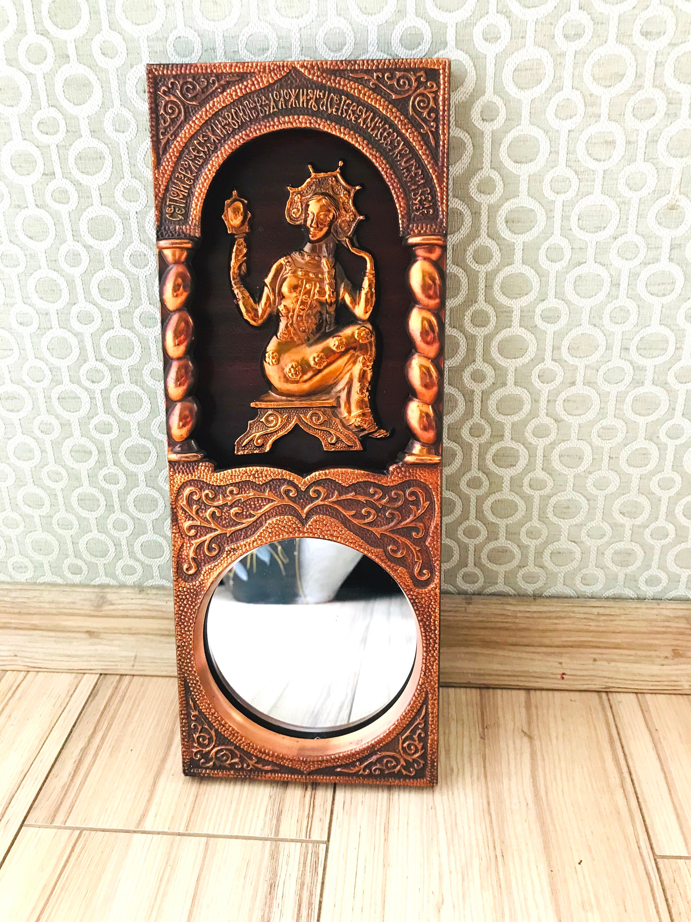 Vintage Wall Round Mirror in Plastic Frame Woman With Mirror Etsy