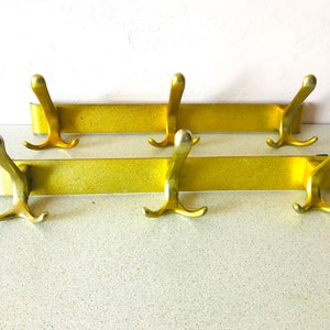 Wall mounted coat rack Vintage hook Hanger rustic wall hook Decorative wall hooks Coat hooks Antique aluminium hook Clothing rack Wall decor