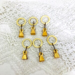 Vintage Metal Curtain Clips with Plastic Rings - Set of 6