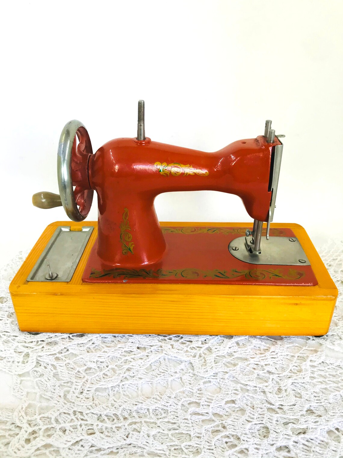 Vintage baby sewing machine Manual small sewing machine for Etsy