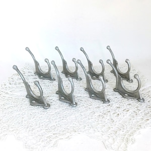 Coat rack Vintage wall hanger with hooks Hook hanger rustic wall Decorativ wall hooks Coat hooks Retro metal hook Clothing rack