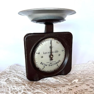 Balance scales Vintage scale kitchen of brown color Mid century balance Antique scale Weight scale  Weighing scales Rustic kitchen decor