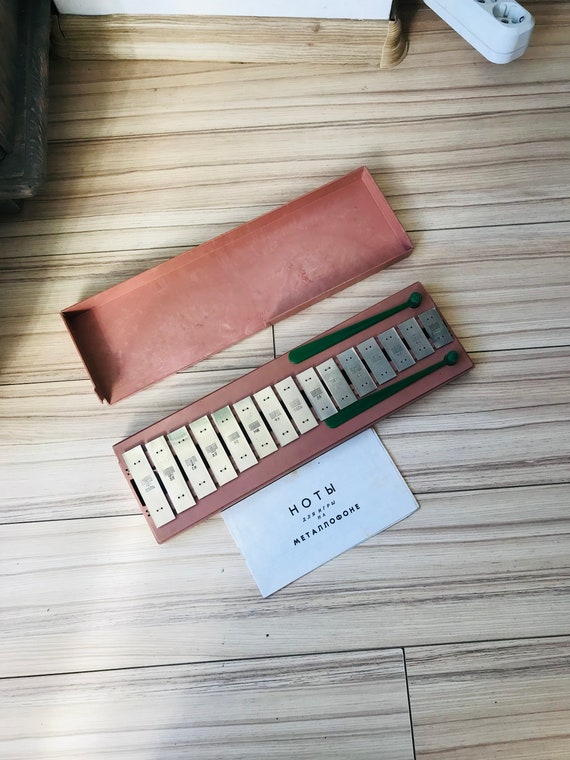 Metal glockenspiel 2024