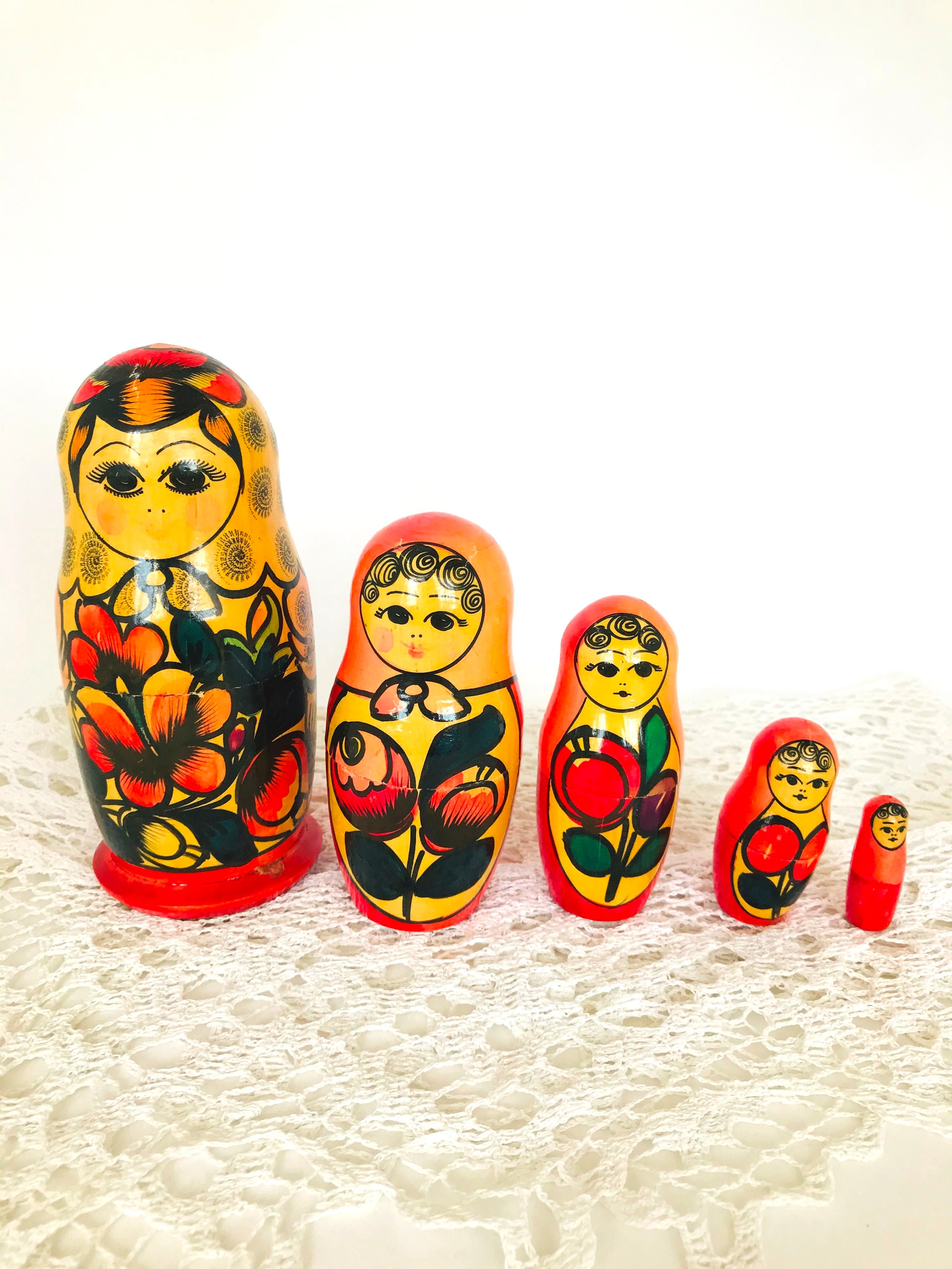 Dolls & Action Figures Russian matryoshka babushka Wooden nesting doll
